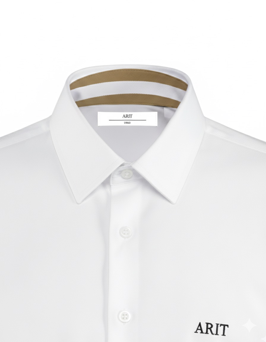 Collar detail